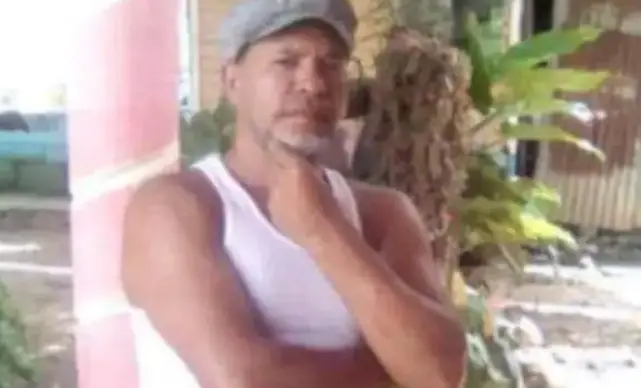 El señor Carlos José Lora