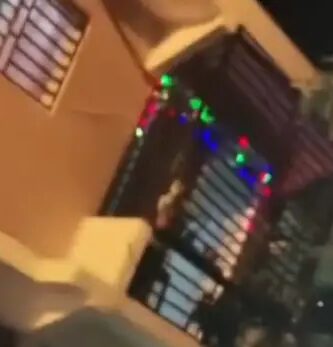 Hombre reclama a su pareja falta de intimidad tras pagar liposucción