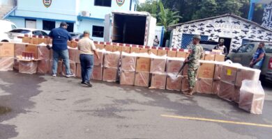 Ejército decomisa camión con cargamento de cigarrillos de contrabando en Puerto Plata