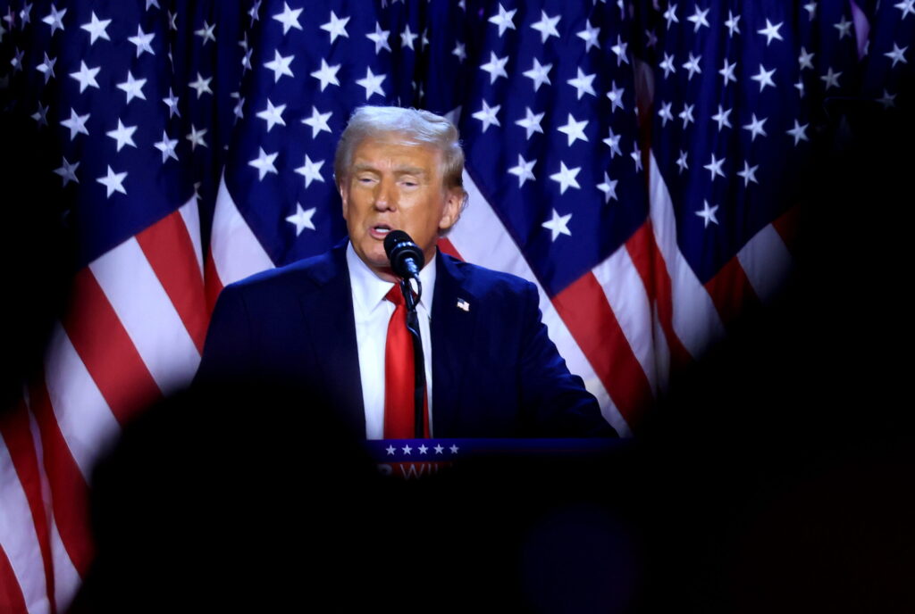 Trump quiere que nuevo líder republicano del Senado acelere los nombramientos del Gobierno